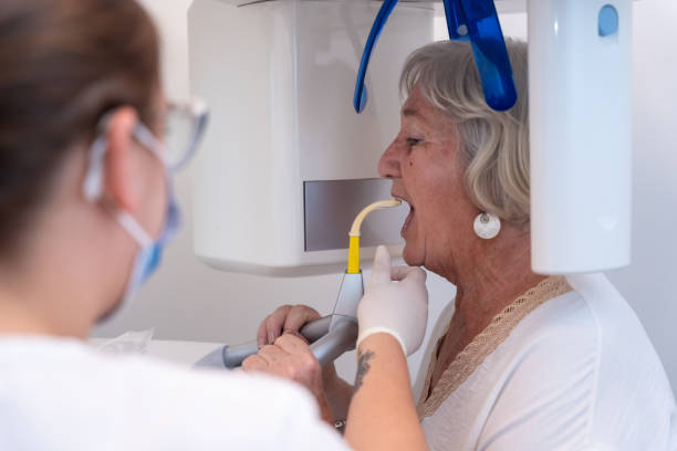 Best Emergency Dental Care for Broken or Chipped Teeth in Balm, FL