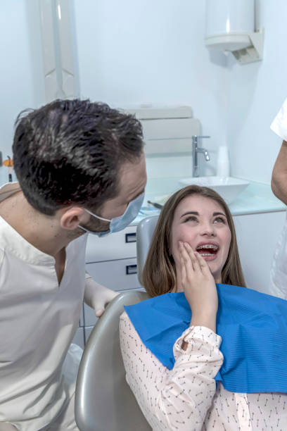 Best Emergency Gum Treatment in Balm, FL